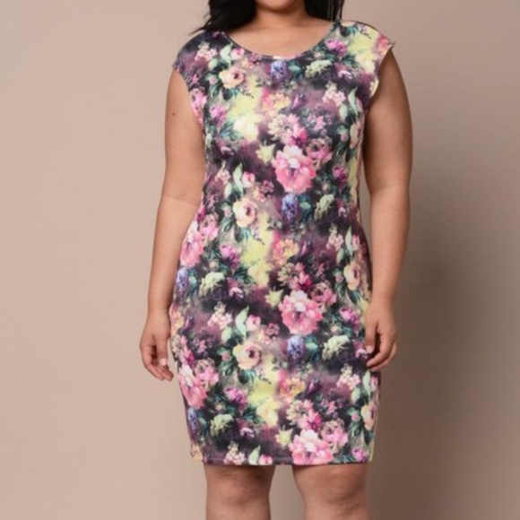 Dresses & Skirts - 🎉HP🎉🆕🌸Floral Sleeveless Dress